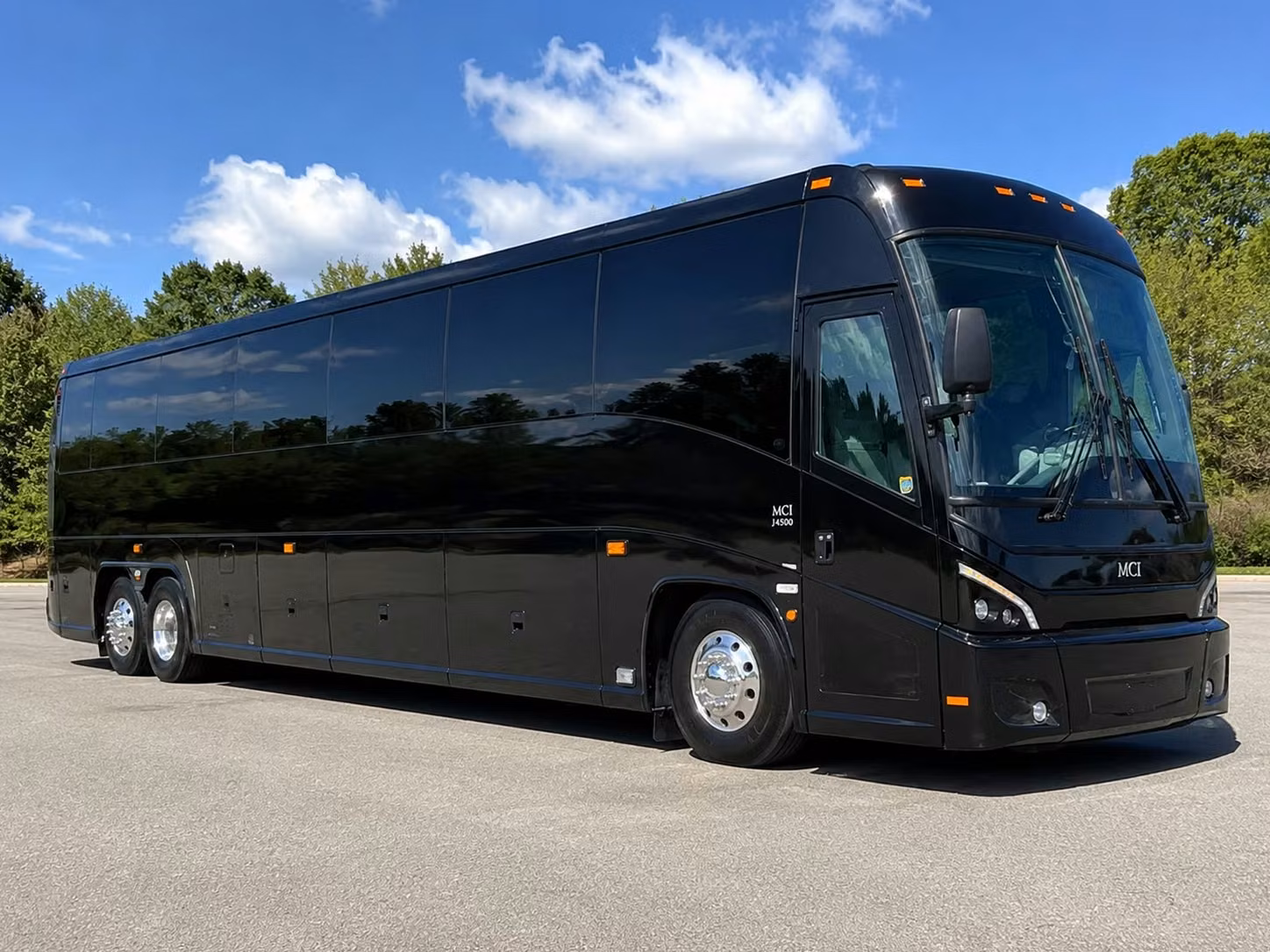 corporate event shuttle service in shoreline for teams of every size