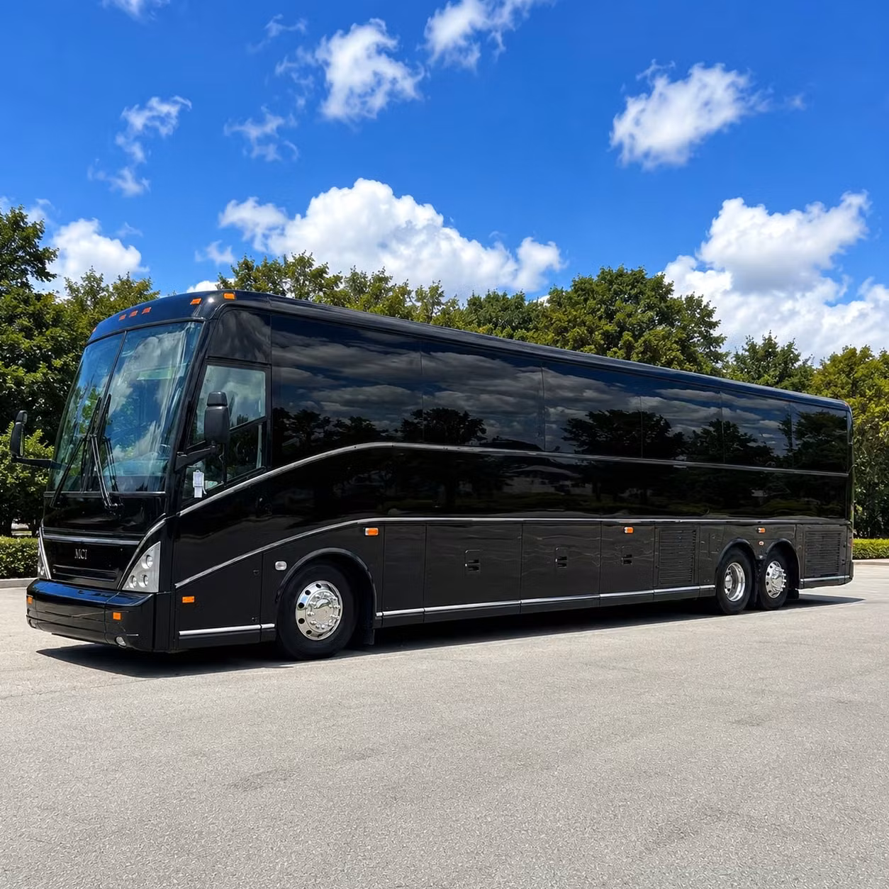 long distance corporate charter bus rentals from shoreline