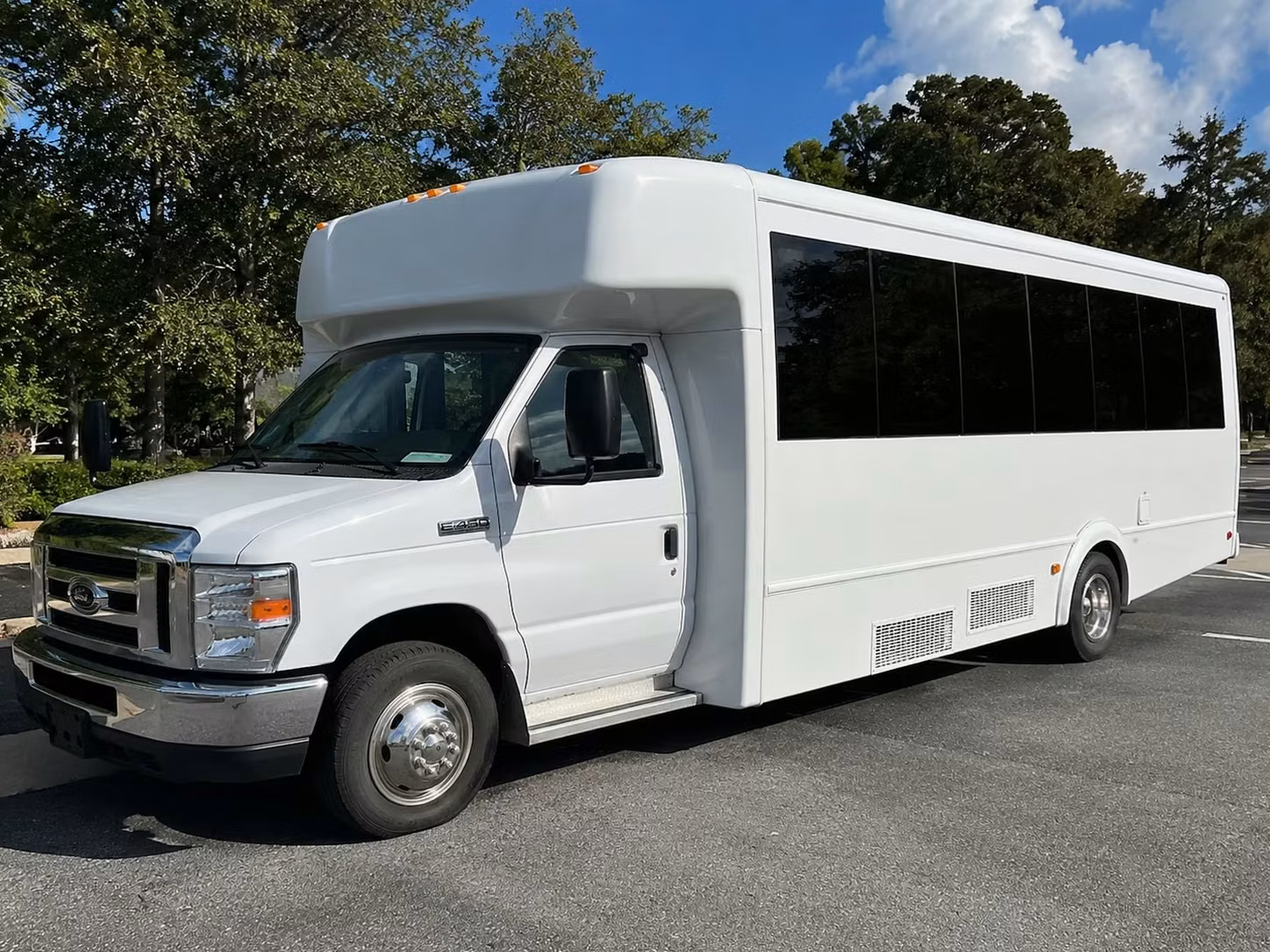 shoreline party buses for prom night ride together stay together