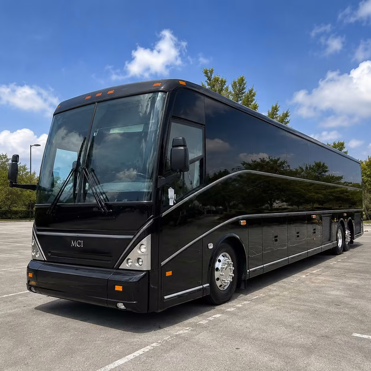 shoreline wedding guest shuttles that make your big day seamless
